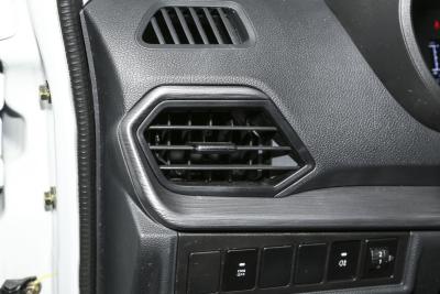 2023款 1.6L CNG舒适型厢货2座-内饰-图片-有驾