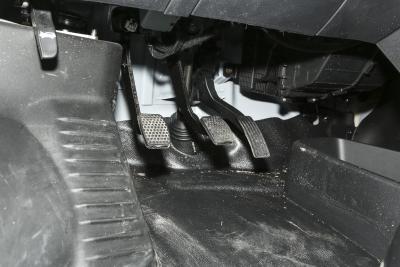 2023款 1.6L CNG舒适型厢货2座-内饰-图片-有驾