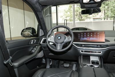 2024款 xDrive 40Li 尊享型黑焰限量版-内饰-图片-有驾