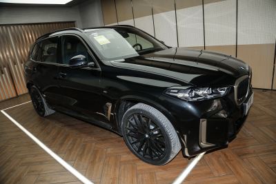 2024款 xDrive 40Li 尊享型黑焰限量版-外观-图片-有驾