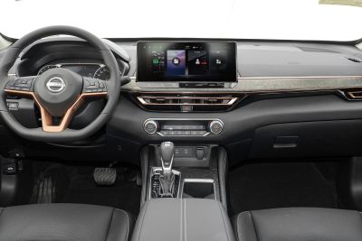 2024款 2.0L SV 黑金版-内饰-图片-有驾