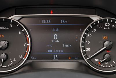 2024款 2.0L SV 黑金版-内饰-图片-有驾