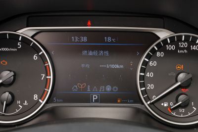 2024款 2.0L SV 黑金版-内饰-图片-有驾