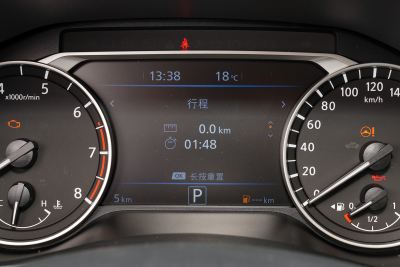 2024款 2.0L SV 黑金版-内饰-图片-有驾