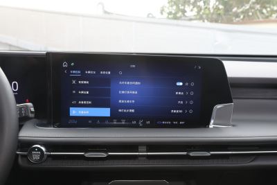 2025款 锐界L 2.0T EcoBoost E混动两驱七座时尚型-内饰-图片-有驾