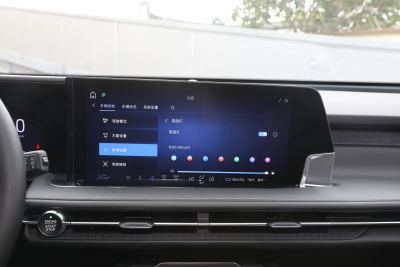 2025款 锐界L 2.0T EcoBoost E混动两驱七座时尚型-内饰-图片-有驾
