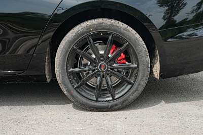 2025款 2.0T 自动玄影200万辆纪念版-外观-图片-有驾