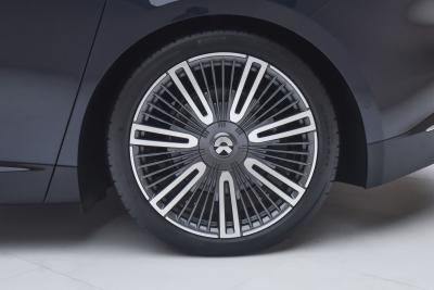 2025款 100kWh 首发限量版-外观-图片-有驾