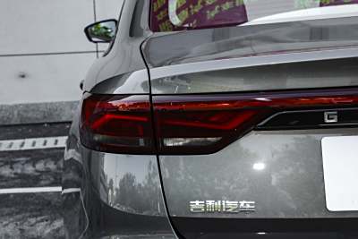 2026款 第4代 400万纪念款 1.5L CVT超越型-外观-图片-有驾