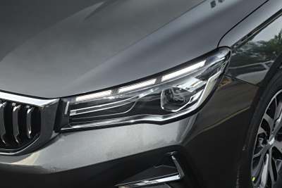 2026款 第4代 400万纪念款 1.5L CVT超越型-外观-图片-有驾