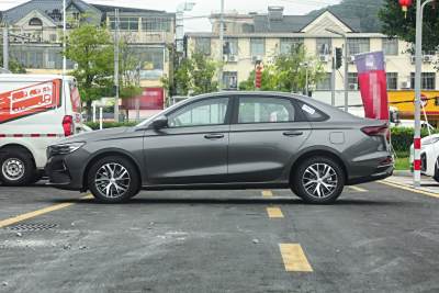 2026款 第4代 400万纪念款 1.5L CVT超越型-外观-图片-有驾