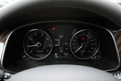 2021款 2.0T 精英版-内饰-图片-有驾