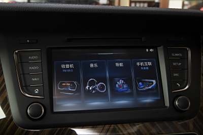 2021款 2.0T 精英版-内饰-图片-有驾