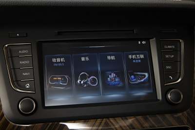 2021款 2.0T 精英版-内饰-图片-有驾