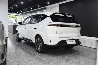 2022款 620km 潮酷版 160kW 76.8kWh-外观-图片-有驾