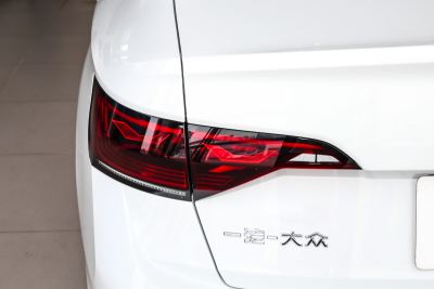 2025款 300TSI DSG超越版-外观-图片-有驾