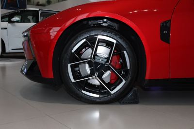 2025款 702 Max-外观-图片-有驾