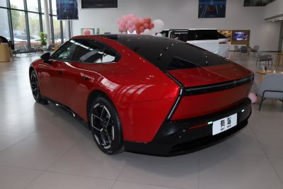 2025款 702 Max-外观-图片-有驾