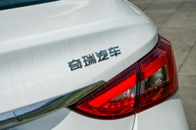 2025款 卓越版 1.5L 手动风尚型-外观-图片-有驾