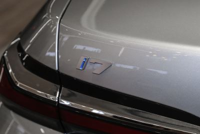 2023款 eDrive50L 尊享豪华套装-外观-图片-有驾