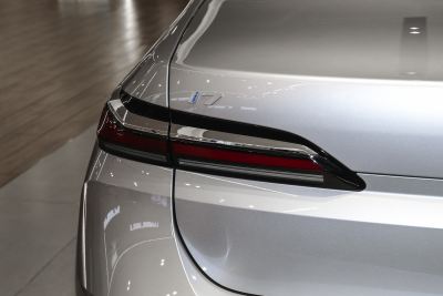 2023款 eDrive50L 尊享豪华套装-外观-图片-有驾