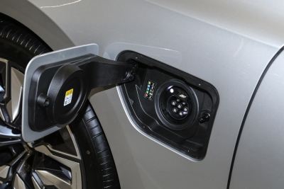 2023款 eDrive50L 尊享豪华套装-外观-图片-有驾