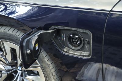 2023款 eDrive50L 尊享豪华套装-外观-图片-有驾