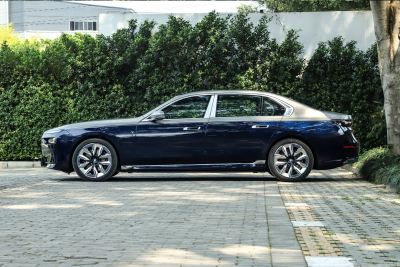2023款 eDrive50L 尊享豪华套装-外观-图片-有驾