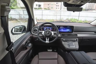 2024款 V 300 L 长轴距尊贵版-内饰-图片-有驾