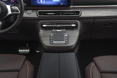 2024款 V 300 L 长轴距尊贵版-内饰-图片-有驾