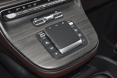 2024款 V 300 L 长轴距尊贵版-内饰-图片-有驾