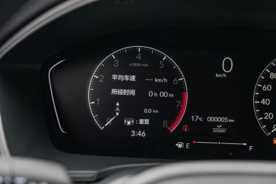 2025款 240TURBO 手动极速版-内饰-图片-有驾