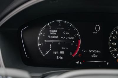2025款 240TURBO 手动极速版-内饰-图片-有驾