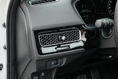 2025款 240TURBO 手动极速版-内饰-图片-有驾
