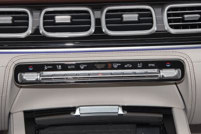 2025款 GLS 480 4MATIC-内饰-图片-有驾