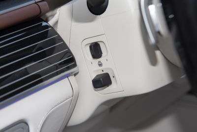2025款 GLS 480 4MATIC-内饰-图片-有驾
