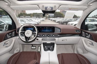 2025款 GLS 480 4MATIC-内饰-图片-有驾