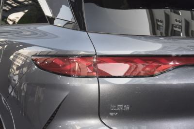 2025款 EV 600KM四驱激光雷达旗舰型-外观-图片-有驾