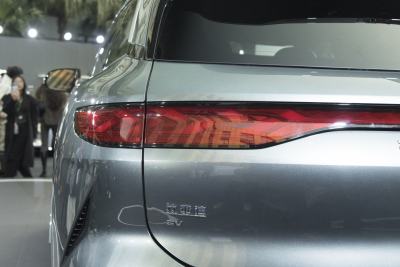 2025款 EV 600KM四驱激光雷达旗舰型-外观-图片-有驾