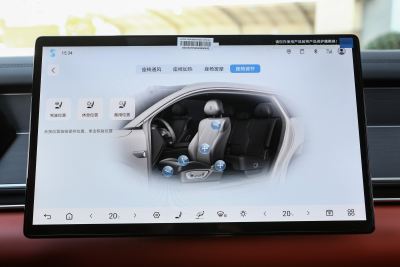 2025款 EV 600KM四驱激光雷达旗舰型-空间-图片-有驾
