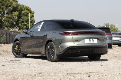 2025款 EV 701KM激光雷达旗舰型-外观-图片-有驾