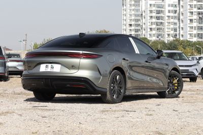 2025款 EV 701KM激光雷达旗舰型-外观-图片-有驾