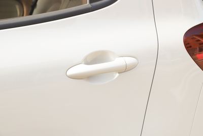 2025款 四门版 301km 臻享+款-外观-图片-有驾