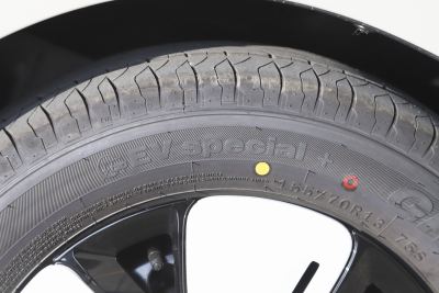 2025款 四门版 301km 臻享+款-外观-图片-有驾