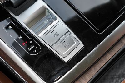 2025款 45 TFSI quattro S line运动型-内饰-图片-有驾