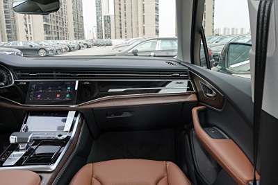 2025款 45 TFSI quattro S line运动型-内饰-图片-有驾