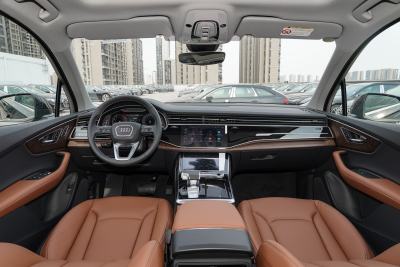 2025款 45 TFSI quattro S line运动型-内饰-图片-有驾