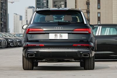 2025款 45 TFSI quattro S line运动型-外观-图片-有驾