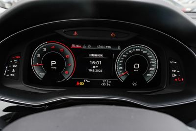 2025款 45 TFSI quattro S line运动型-内饰-图片-有驾