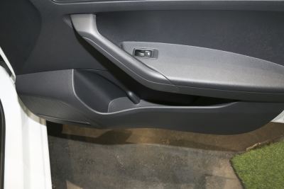 2024款 1.5L 手动进取版-内饰-图片-有驾